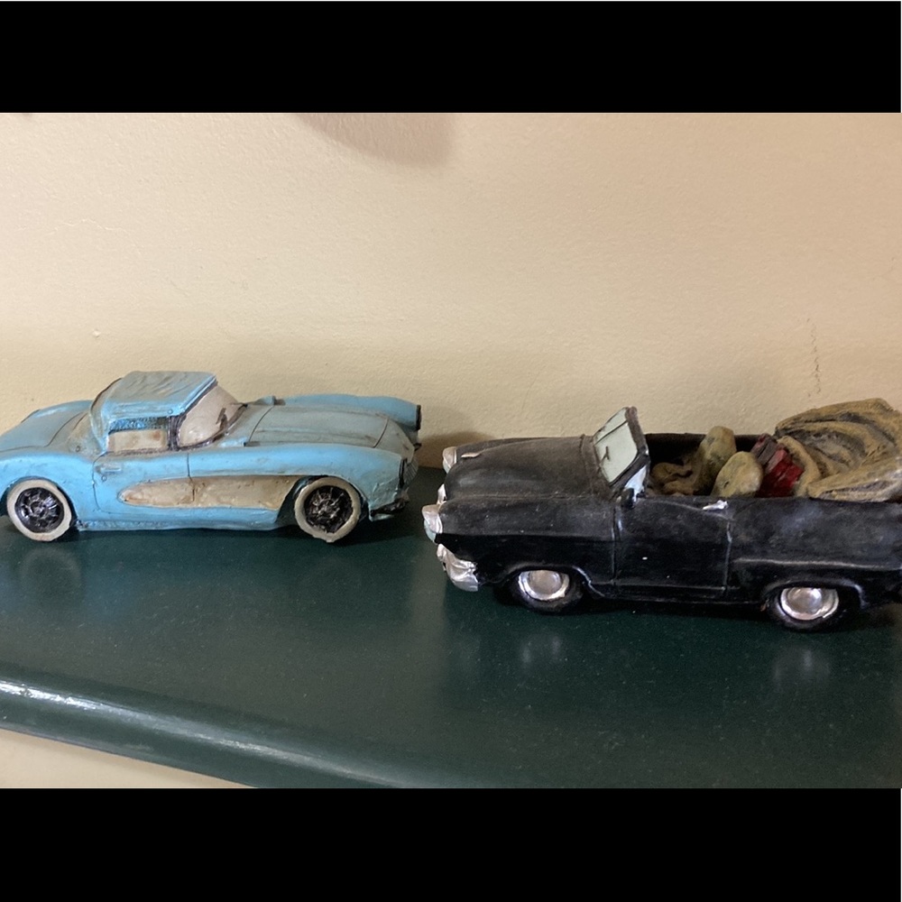 Poly Resin Cars Corvette & Convertible 6”excellent condition (lot of 2)